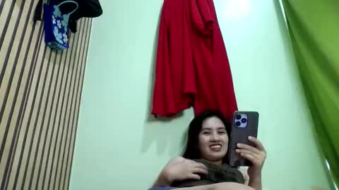 Snapshot of urhotasian4u chatting on 03-02-26, 07:26 Jhossa online show from 03-02-26, 07:26