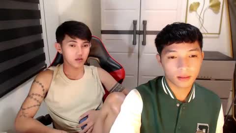 Ethan online show from 04-12-26, 02:55