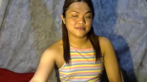 urhottie_bella online show from 05-12-26, 12:24