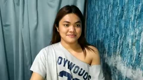 urhottie_bella online show from 06-26-26, 05:01