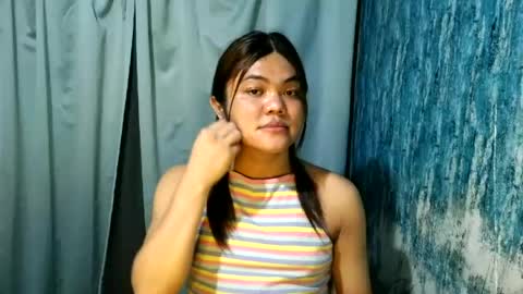 urhottie_bella online show from 07-07-26, 08:02