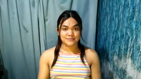 urhottie_bella online show from 07-10-26, 06:28
