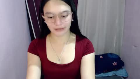 Snapshot of urhottiest_katey chatting on 07-12-26, 05:42 Katey online show from 07-12-26, 05:42