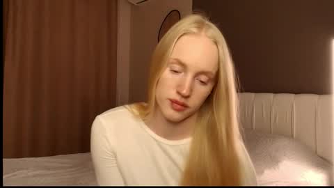 ElizabethLizy online show from 05-31-26, 05:31