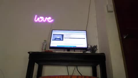 Snapshot of urlovely_hait chatting on 02-12-26, 07:36 Sham online show from 02-12-26, 07:36