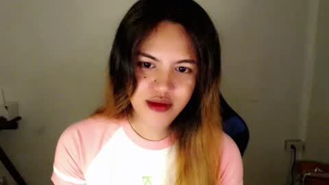 Snapshot of urlovely_hait chatting on 02-14-26, 09:50 Sham online show from 02-14-26, 09:50