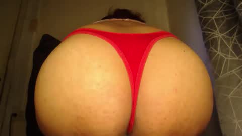 Snapshot of urlovely_hait chatting on 04-28-26, 06:35 Sham online show from 04-28-26, 06:35