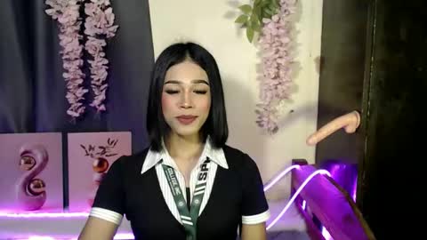 Snapshot of urlovely_jemma chatting on 05-10-26, 02:17 urlovely_jemma online show from 05-10-26, 02:17