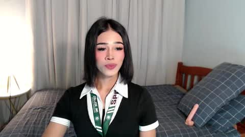 Snapshot of urlovely_jemma chatting on 05-20-26, 12:11 urlovely_jemma online show from 05-20-26, 12:11