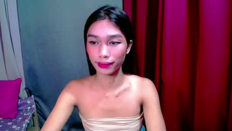 urloverjasmine_xx online show from 07-11-26, 07:44