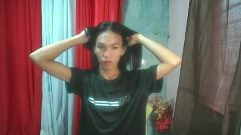 Kim online show from 05-03-26, 11:44
