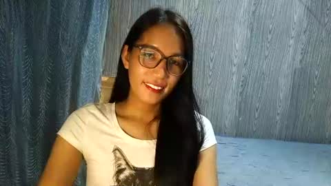 queen julia not into CHEAPGUY online show from 06-09-26, 01:01