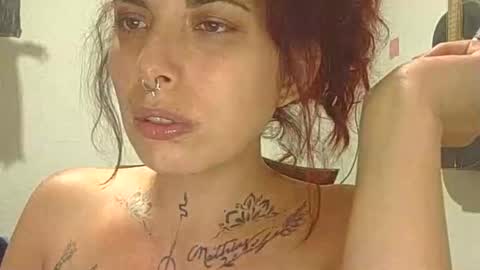 Snapshot of urposesion chatting on 03-18-26, 03:09 Aniie online show from 03-18-26, 03:09