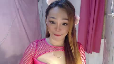 TYRA online show from 11-06-25, 08:48