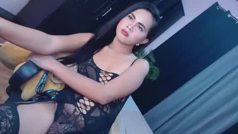 UrSweetBbGirl online show from 06-01-26, 02:30