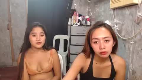 Snapshot of ursweetpinky chatting on 05-03-26, 01:17 ursweetpinky online show from 05-03-26, 01:17