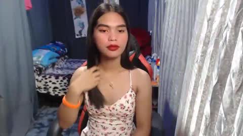 Snapshot of urtereshameow chatting on 03-08-25, 06:54 urtereshameow online show from 03-08-25, 06:54