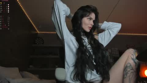 Snapshot of uwu_eva chatting on 06-02-26, 03:03 Eva online show from 06-02-26, 03:03