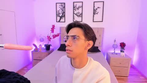 UYUKIE online show from 10-17-25, 11:57