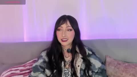 v1cky_ online show from 06-30-26, 12:22