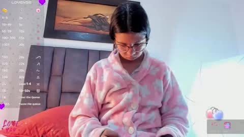 Vahiolet smith online show from 02-27-26, 03:17