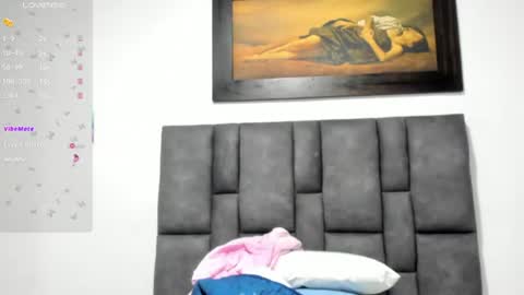 Snapshot of vahiolet_smith chatting on 06-20-26, 03:20 Vahiolet smith online show from 06-20-26, 03:20