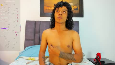 Snapshot of vahiolet_smith chatting on 07-07-26, 03:20 Vahiolet smith online show from 07-07-26, 03:20
