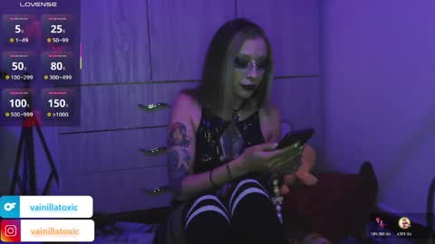 Vainilla Independent model online show from 03-08-26, 01:47