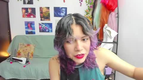 Vaiolet1314 online show from 05-20-26, 02:51