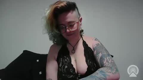 Snapshot of valarieak chatting on 03-14-26, 05:35 valarieak online show from 03-14-26, 05:35