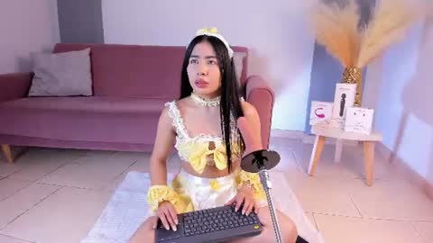 Snapshot of valecute_ chatting on 06-13-26, 03:43 Vale online show from 06-13-26, 03:43