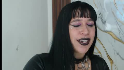 valen_ross7 online show from 04-12-26, 10:37