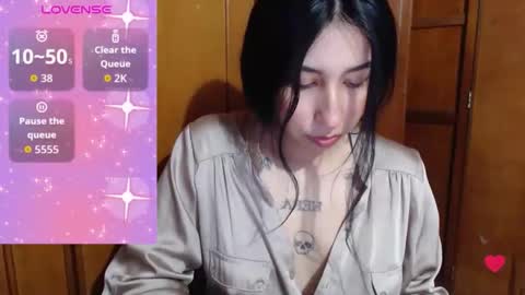 Valentina online show from 04-28-26, 03:00