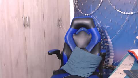 Valentine online show from 12-05-24, 12:00