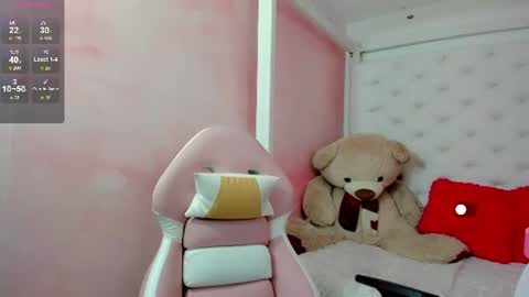 VALENTINA  online show from 06-12-26, 08:19