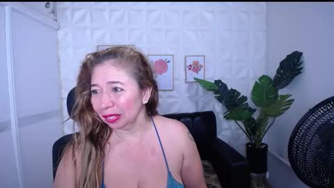 Valentina  online show from 01-17-26, 07:28