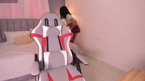 Valentina online show from 05-26-26, 12:34