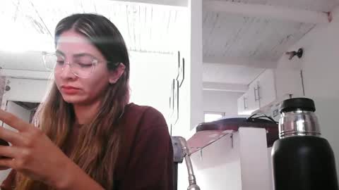 valentinaseleni24 online show from 10-12-25, 07:46
