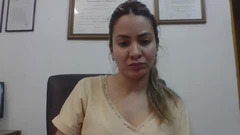 valentinaseleni24 online show from 10-16-25, 10:22