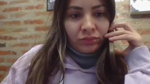 valentinaseleni24 online show from 06-23-26, 09:46