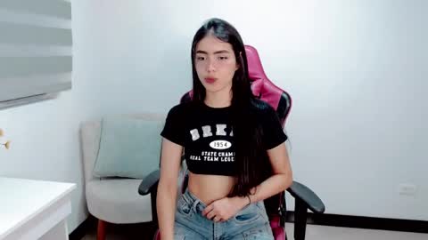 Valentina  online show from 03-28-26, 12:54