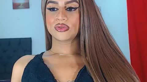 VALENTINA   online show from 01-15-25, 02:06