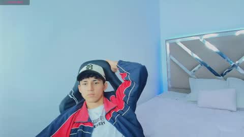 valentino_rey online show from 04-16-26, 12:06