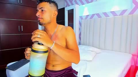  Valentinos  online show from 04-18-26, 09:15