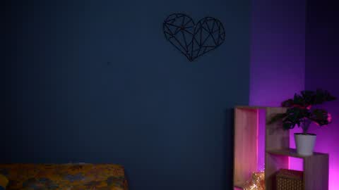 valeri______ online show from 07-23-26, 07:17