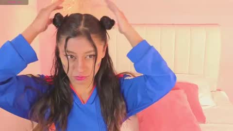 Valeria online show from 06-24-26, 12:37