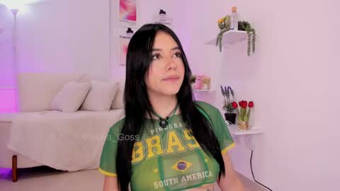 Valeria Londoo online show from 04-17-26, 11:52