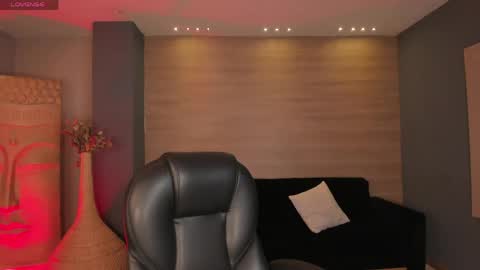 Snapshot of valeriaroldanx chatting on 04-21-26, 11:49 Valeria online show from 04-21-26, 11:49
