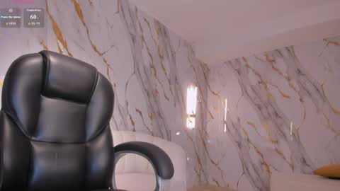 Snapshot of valeriaroldanx chatting on 04-25-26, 01:52 Valeria online show from 04-25-26, 01:52