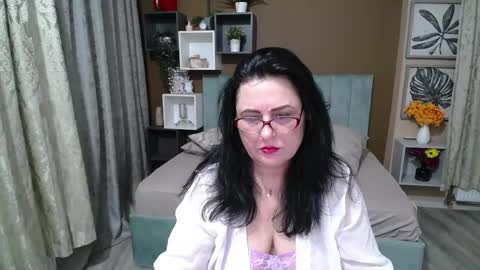 valeriasmiths online show from 06-09-26, 05:41